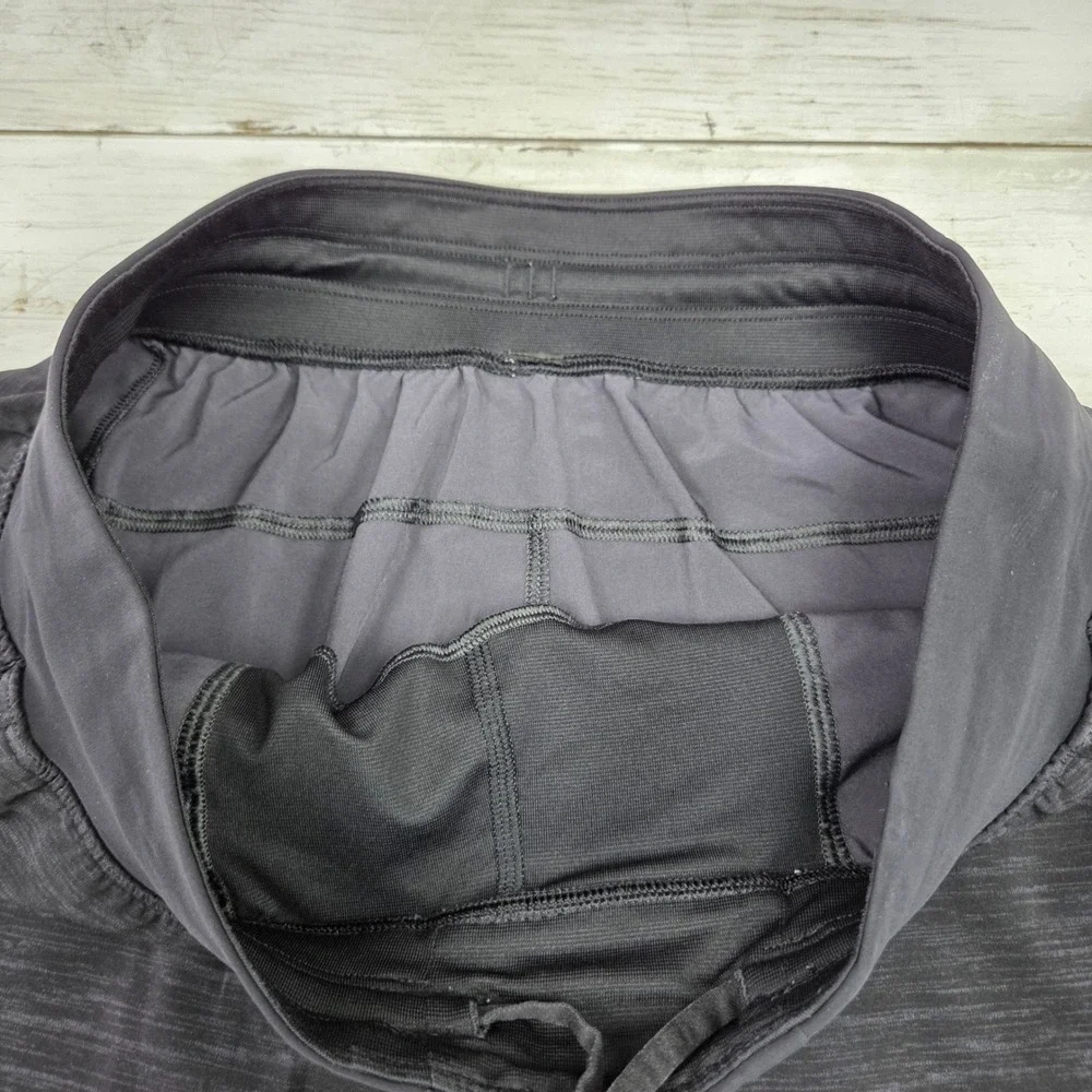 Lululemon T.H.E. Short Athletic Training Mens Small Black Heathered Drawstring